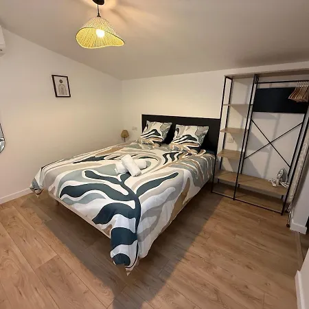 L'o Du Chai T2 Lumineux Et Climatise * Fronton