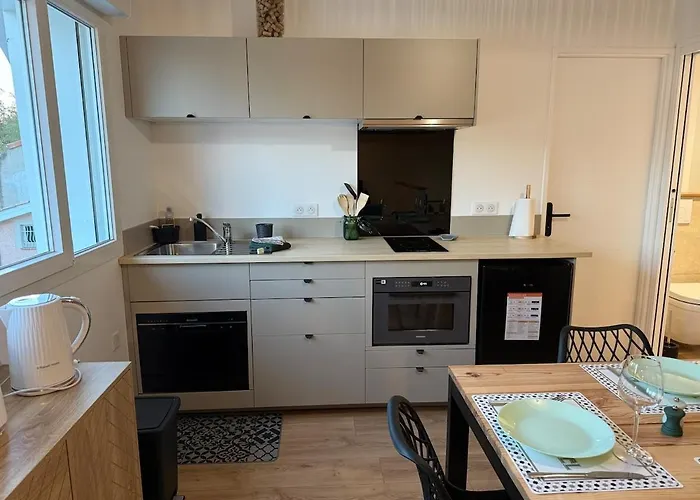 L'ô Du Chai T2 Lumineux Et Climatisé Fronton